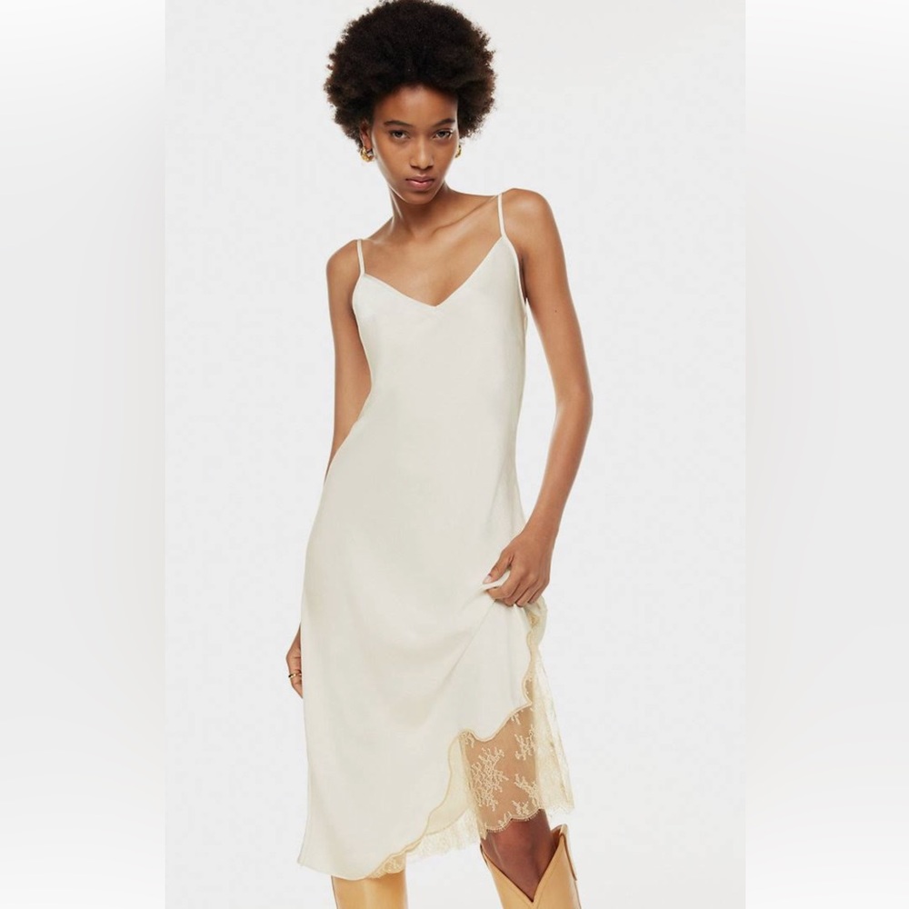 Aritzia Sonnet Midi Dress